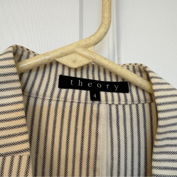 Theory Striped Blazer | Size 4 - Picture 3 of 6